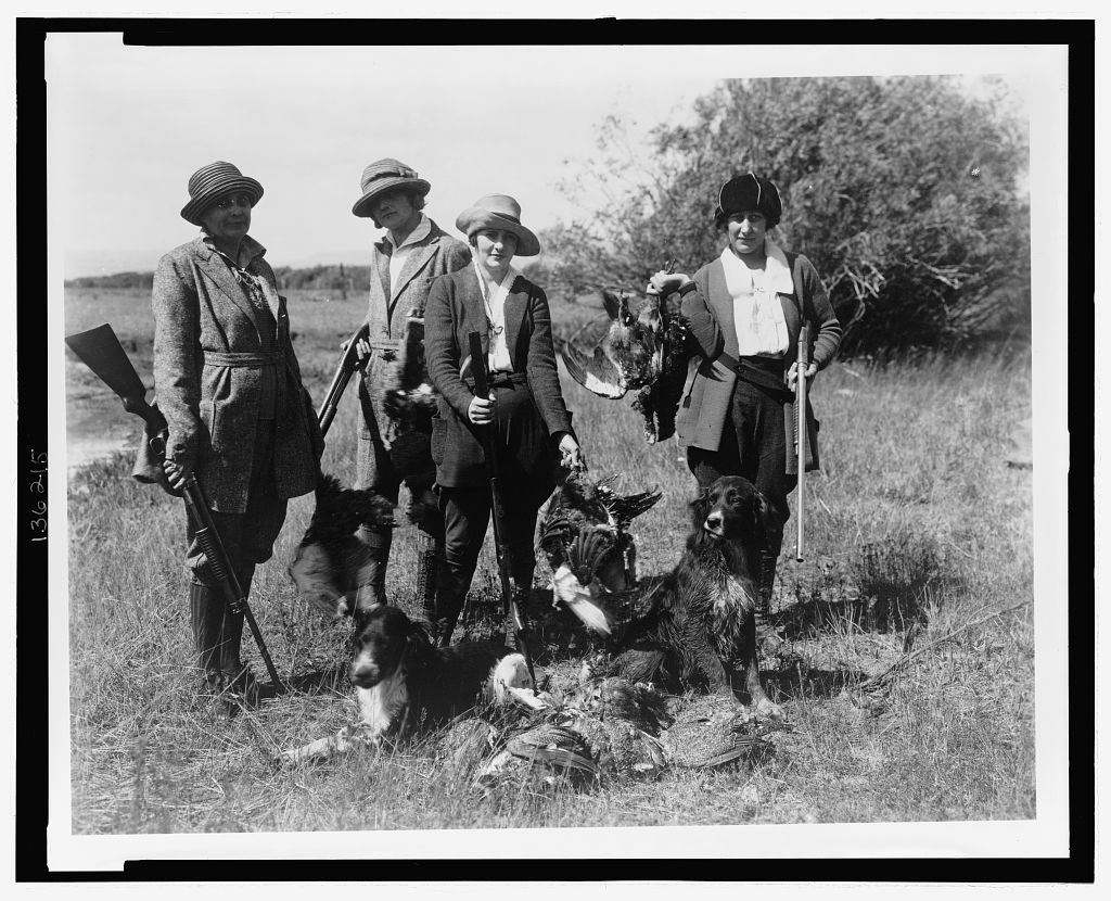 Idaho women hunters with shotguns