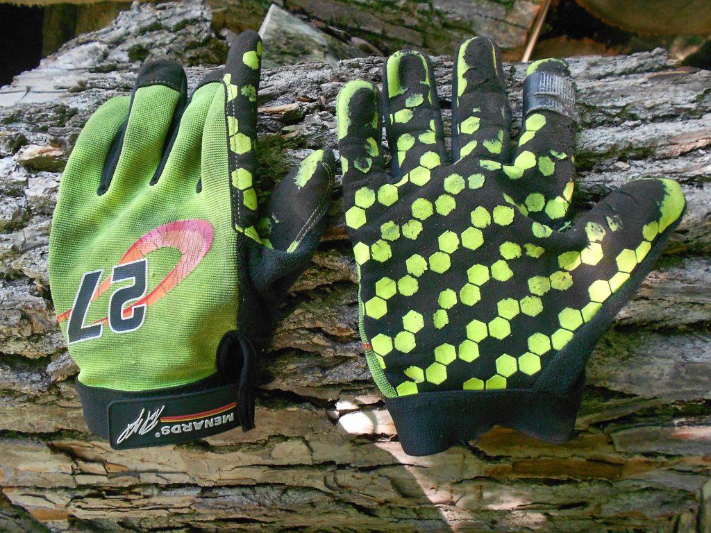 A Beginner’s Wood Splitting Journey. 4.5 pound splitting maul