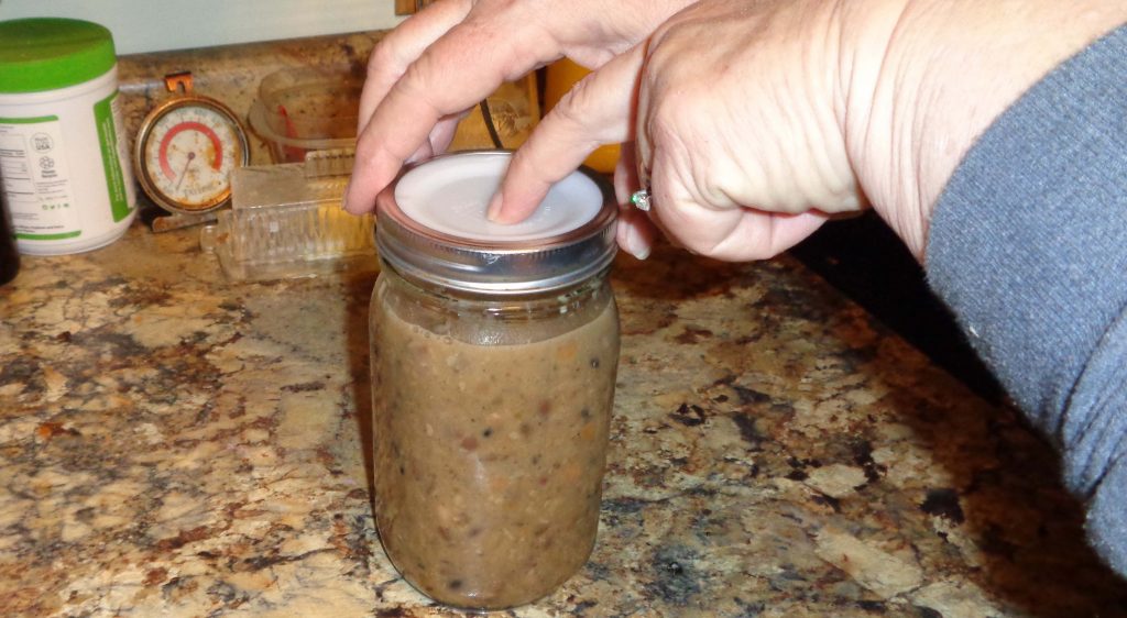 Tattler Canning-Screwing down band