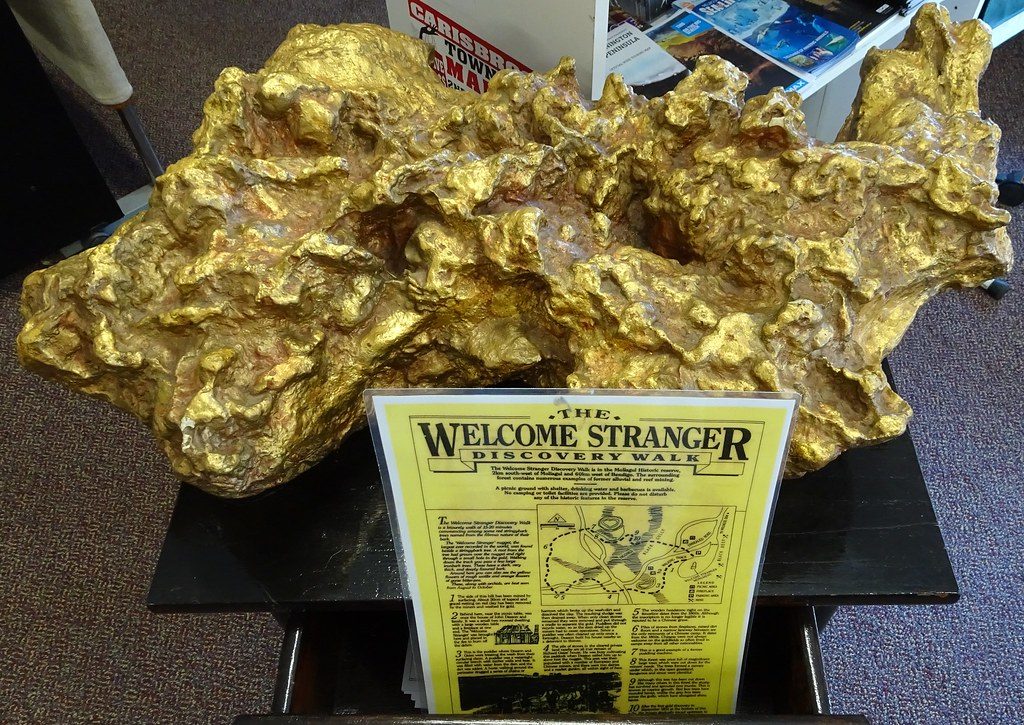 Welcome Stranger Nugget