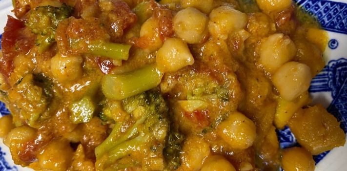 Recipe of the Week: Debra’s Chickpea and Vegetable Curry