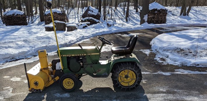 Review: John Deere 110 Lawn and Garden Tractor, by Thomas Christianson