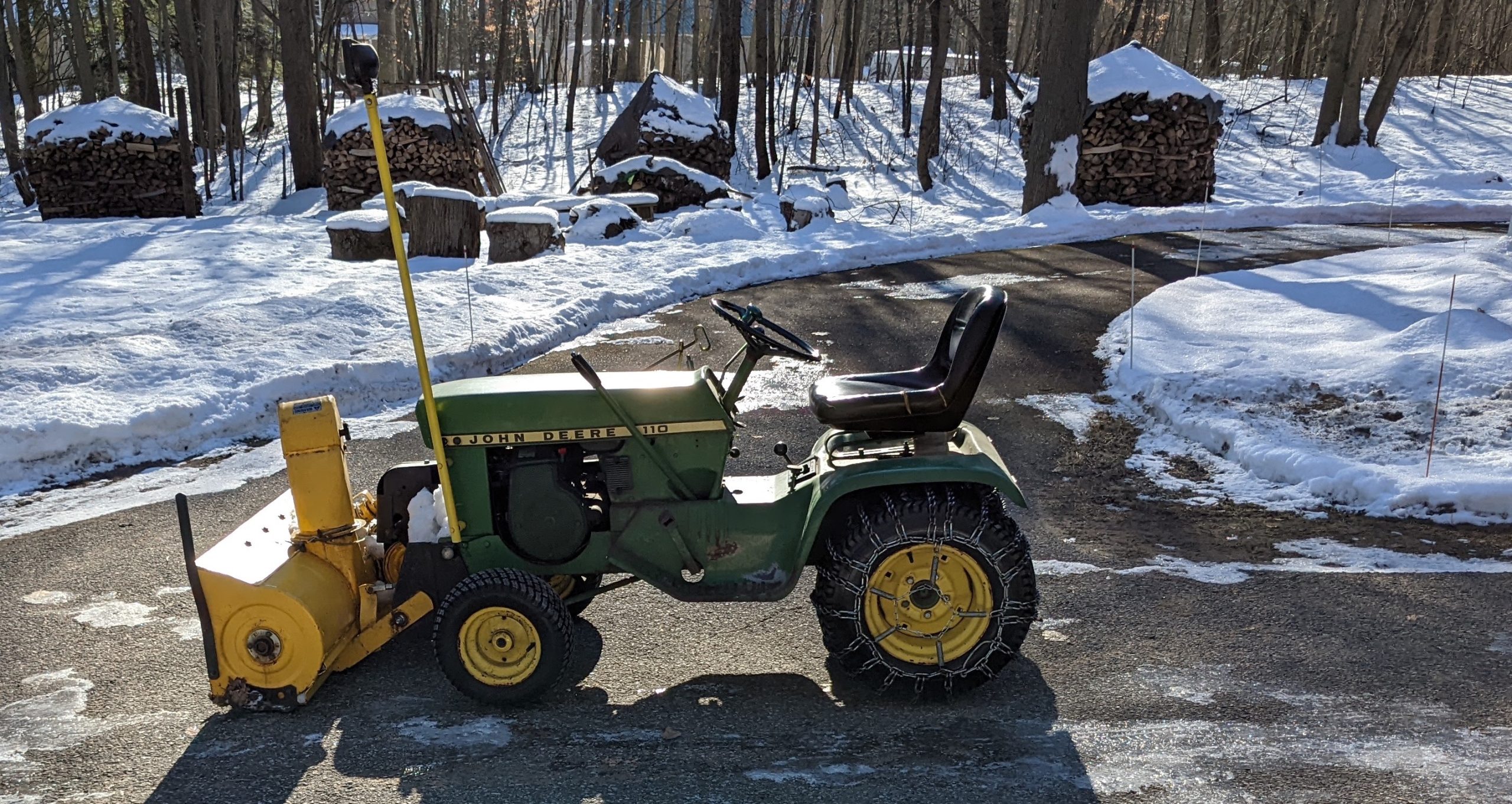 Review John Deere 110 Lawn and Garden Tractor, by Thomas Christianson