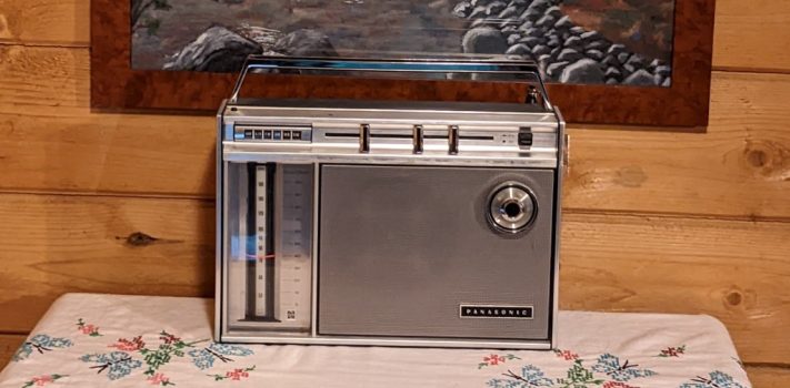 Panasonic RF-1600 Radio, by Thomas Christianson